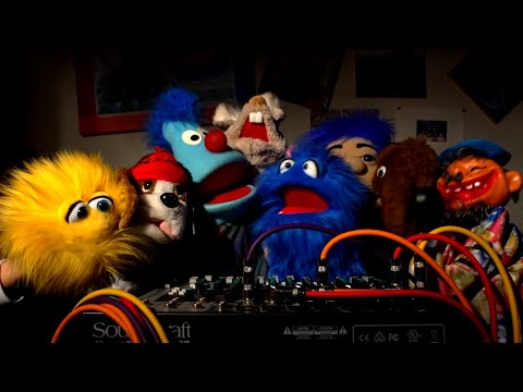 Michael Seyer - A Fool In Love (Official Video)