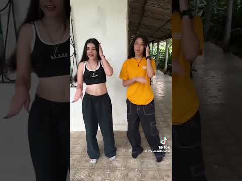 La flaca y la condesa con sus trens