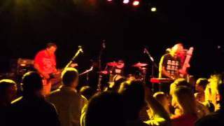 Old Eyes (Ten Hands)