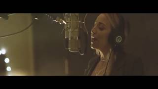 Ashley Monroe - "Paying Attention" (Music Video)