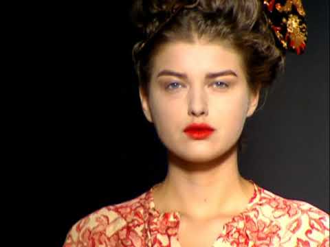 Dries Van Noten Women SS 2006