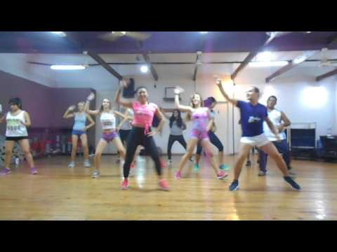 TCHUCK TCHUCK - Mc Gui part Mc Thd // CLASES BAHIA MIX 2017 - Coreografía: AXE MOI.