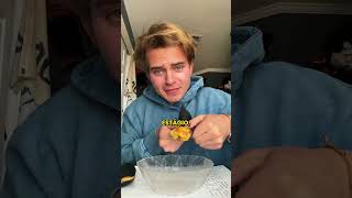 Porque algumas pessoas comem bananas pretas?