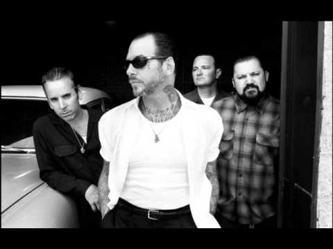 Social Distortion – Angel’s Wings