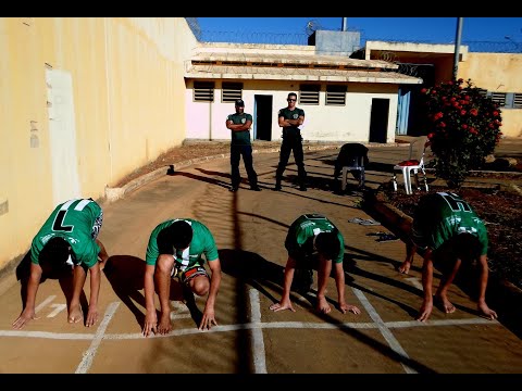 O QUE FAZ UM AUXILIAR EDUCACIONAL SOCIOEDUCATIVO? SEJUSP - MG