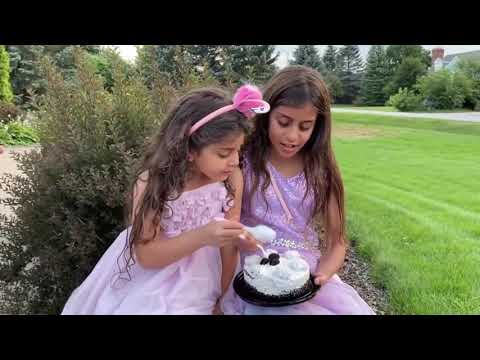 Happy Birthday Cake Vending Machine with Deema and Sally stories