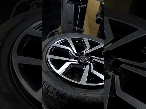 Changing 16" Steel Rims to Neo Alloy Rims For Tata Altroz #alloywheels @supercyberautomotivetravel