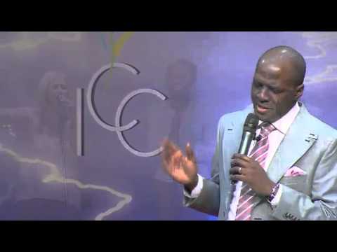 BENI SOIT LE NOM DU SEIGNEU