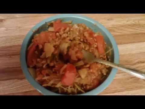 Making Spaghetti Squash Pasta With Beyond Meat Beef...