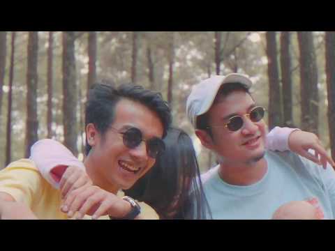 Midnight Quickie & Osvaldorio - Bersamamu Bahagia (Official Video & Lyric Clip)