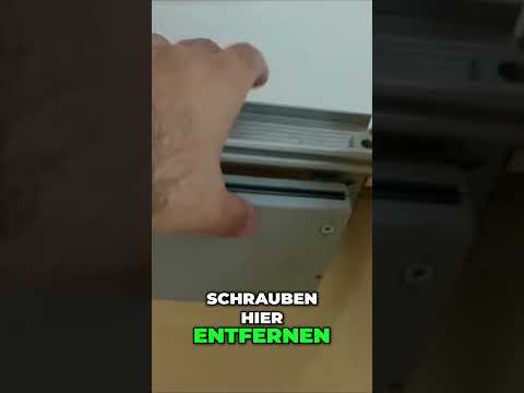 DIY Anleitung zur Demontage der oberen Schiene an Türen Schrauben entfernen