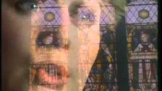 Cocteau Twins Pearly Dewdrops Drops Music Video and Lyrics