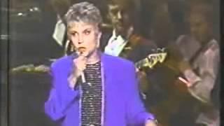 Anne Murray with the Boston Pops  - You Won&#39;t See Me