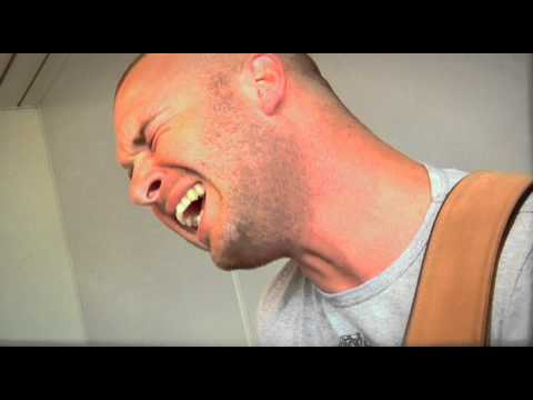 Stan Van Samang op de werkvloer met MNM!