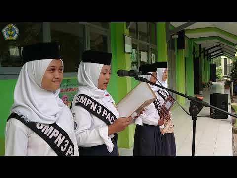 Upacara Bendera Hari Senin