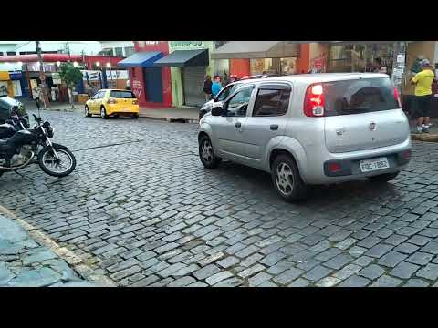 Jovem sofre surto psicótico e ameaça pai em Ouro Fino