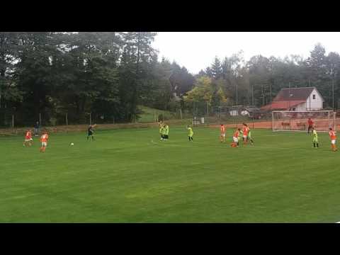 Úvodní branka zápasu Polnička - Doubravník