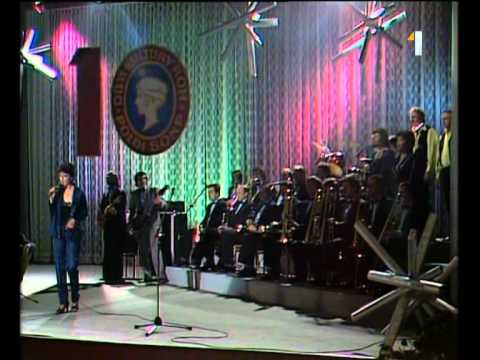 Orchestr domu kultury Poldi Kladno a Jarka Koudelkova - Zacni zit.avi