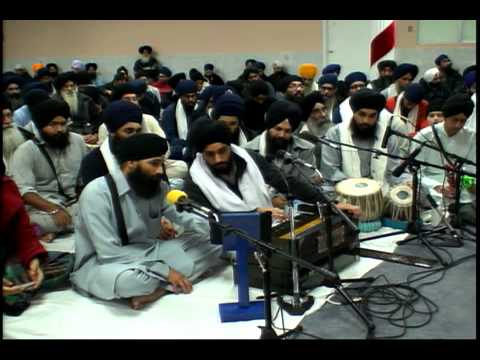 029 Toronto Dec. 2013 Smaagam - Friday Evening Keertan - Bh. Gurdeep Singh Jee