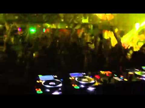 Topher Jones 'Hello Chicago'