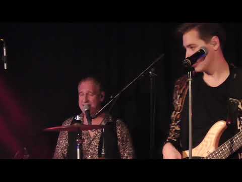 Cagey Strings 2019 in Gröbenzell - Staying Alive