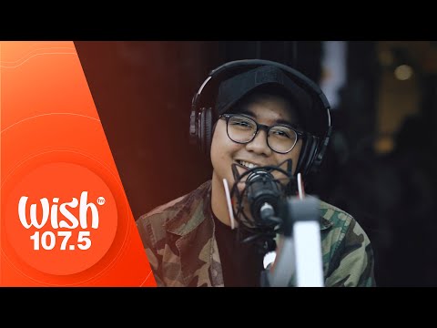 John Roa performs "Natatangi" LIVE on Wish 107.5 Bus