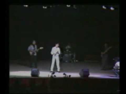 Giacomo Carlucci canta Time is gone