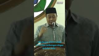 Download lagu Jika bacaan Amin setelah Al Fatihah berbarengan dg malaikat maka... #shorts mp3