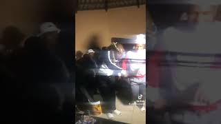 Download lagu saliwa ft gqizile ushuni wamabhinca mp3 Download lagu saliwa ft gqizile ushuni wamabhinca mp3