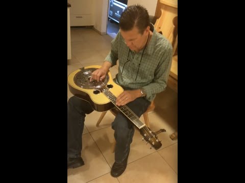 Rob Ickes testing my National-Scheerhorn Rob Ickes Model