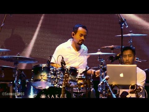 Glenn Fredly - Kasih Putih @ Ramadhan Jazz Festival 2017 [HD]