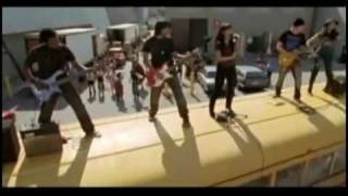 Cassie Steele- Life is a show