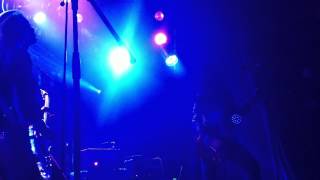 White Hills - "under skin or by name" - 15 Octobre 2013 - Divan du Monde - Paris