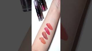 Slay your pout game with these super comfy lip glazes 💋 hydrating, high-shine & zero stickiness!