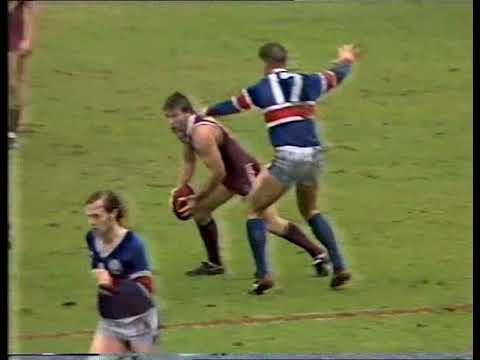 1st Half: Round 9, 1992 Brisbane v Footscray at Carrara. Crowd:  3,059