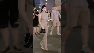 beautiful girl street fashion tiktok #chinesefashion #mejoresstreetfashion #shorts