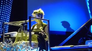 Imogen Heap - Entanglement - live w/ string quartet