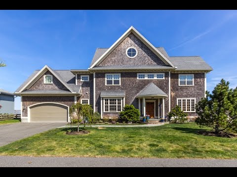 72 Blodgett Ave, Swampscott MA - Jude Toner - Tel 781-704-6592