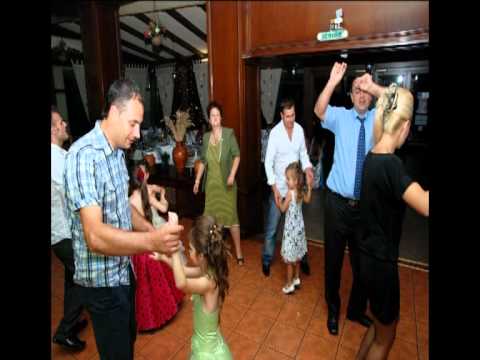 Fotografi iasi Filmari nunti cameramani iasi - www.bejenaru-studio.ro.avi