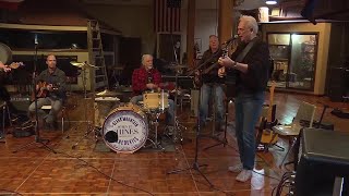 Ozarks Life: Final Bow for Ozark Mountain Daredevils