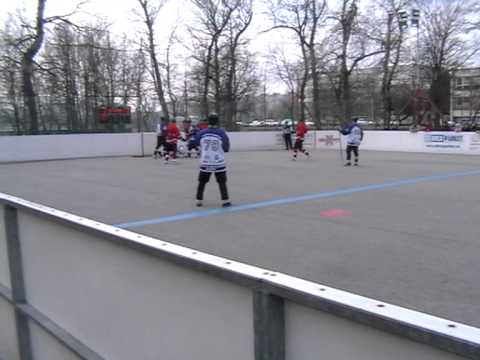 EXTRALIGA MUŽOV - 2011 - Profis Sharks v MHBO Liptov - 3:4 (2:2, 0:2, 1:0) - 1. tretina