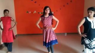 Frankly tu sona nachdi ...dance...