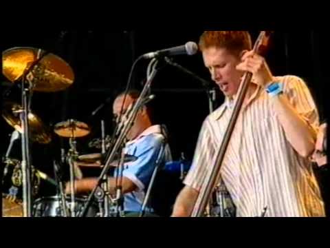 Barenaked Ladies - Call And Answer - Glastonbury 1999