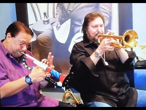 Blues / Chuck Findley and Arturo Sandoval