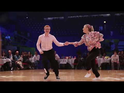 Tommi Tiitta - Salla Äijänaho, FIN | 2017 WRRC World B-W Junior - SF