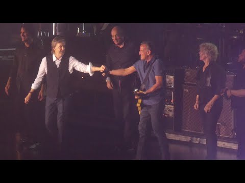 "The End (Jam) " Paul McCartney & Bruce Springsteen@Metlife East Rutherford, NJ 6/16/22