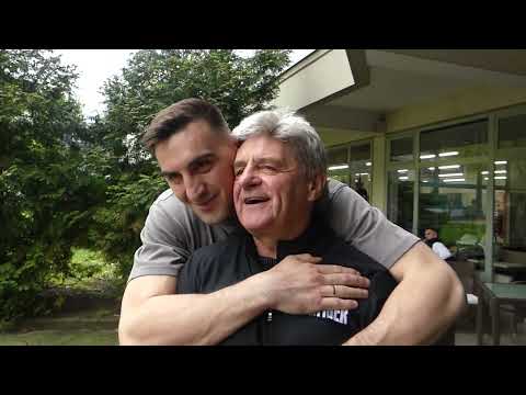 Boxen Granit Shala vs Oleksandr Zakhozhyi 13 April 2024 EM Kampf im Schwergewicht