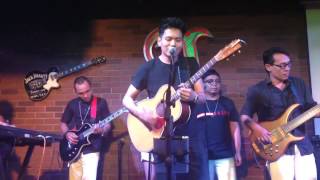 No Such Thing - Rendy Pandugo at Eclectic Pub & Lounge