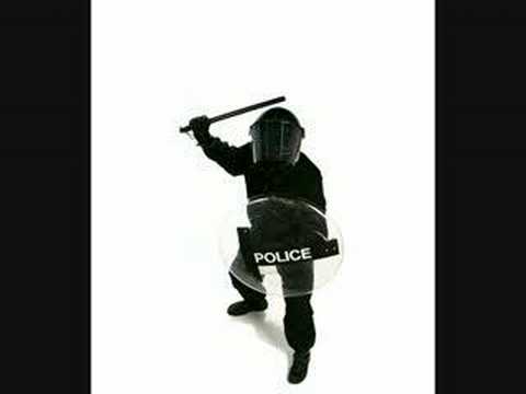 Acarine 'Pig In The Middle'