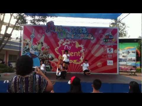 121013 Sadistic cover 4minute - My talent @ SiamPark City